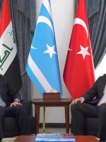 عضو مجلس محافظة نينوى عبدالله أثيل النجيفي خلال لقائه القنصل العام التركي في الموصل سرهاد فارلي، لبحث تعزيز التعاون ودعم المشاريع التنموية والاستثمارية في نينوى.