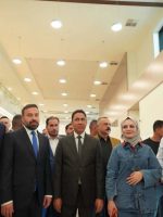جولة ميدانية داخل مطار الموصل الدولي لمتابعة استكمال إجراءات إحالة الإدارة والتشغيل إلى شركة عالمية، بمشاركة مسؤولين في محافظة نينوى.
